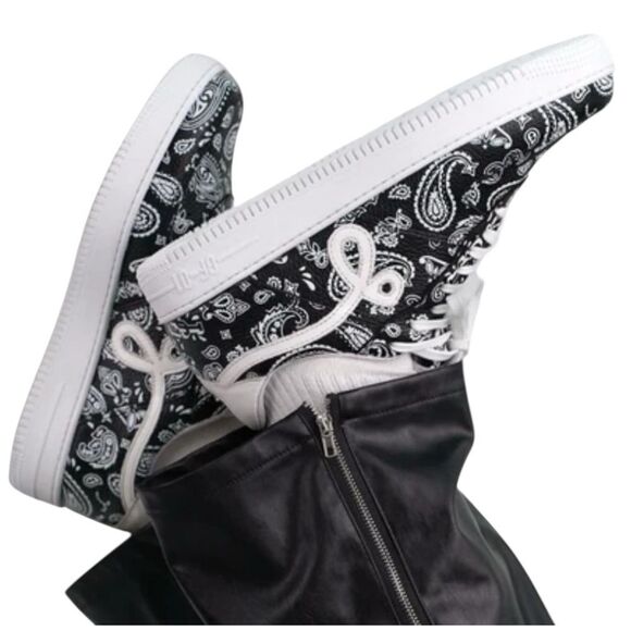 John Geiger GF-01 Lows Black and White Paisley Sneakers Size 13 - Picture 2 of 9